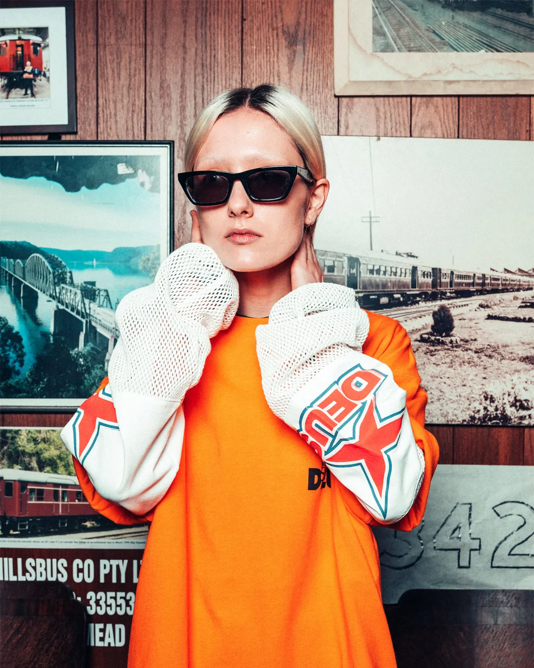 Brockhouse - Black sold by Deus Ex Machina product image thumbnail 2