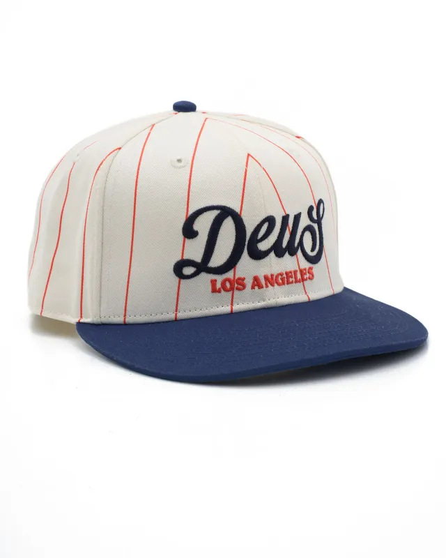 Alvia Cap - Cream made by Deus Ex Machina