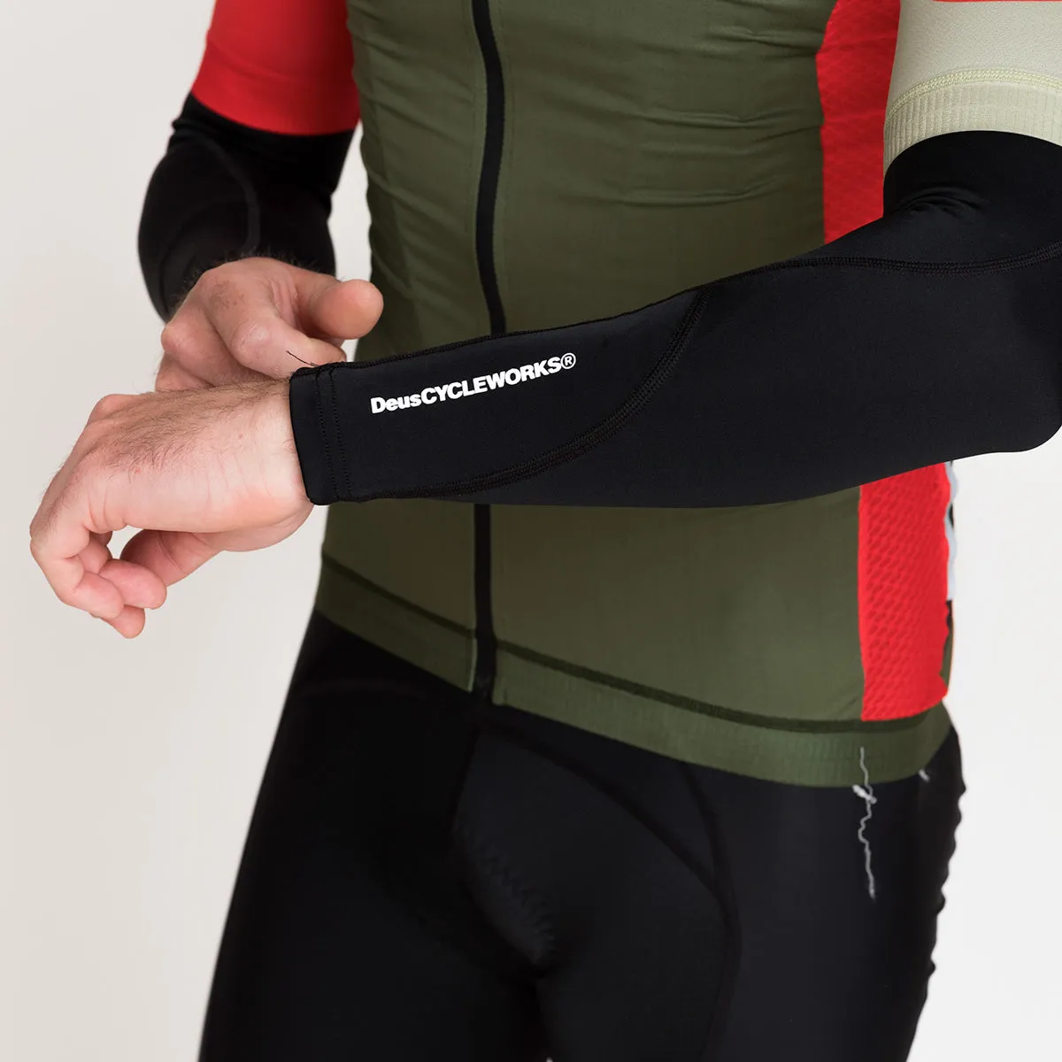 Arm Warmers - Black sold by Deus Ex Machina