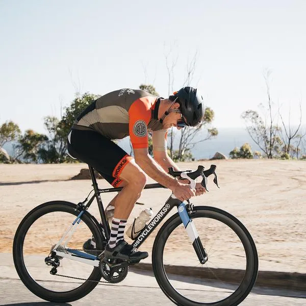 Arm Warmers - Black sold by Deus Ex Machina product image thumbnail 4