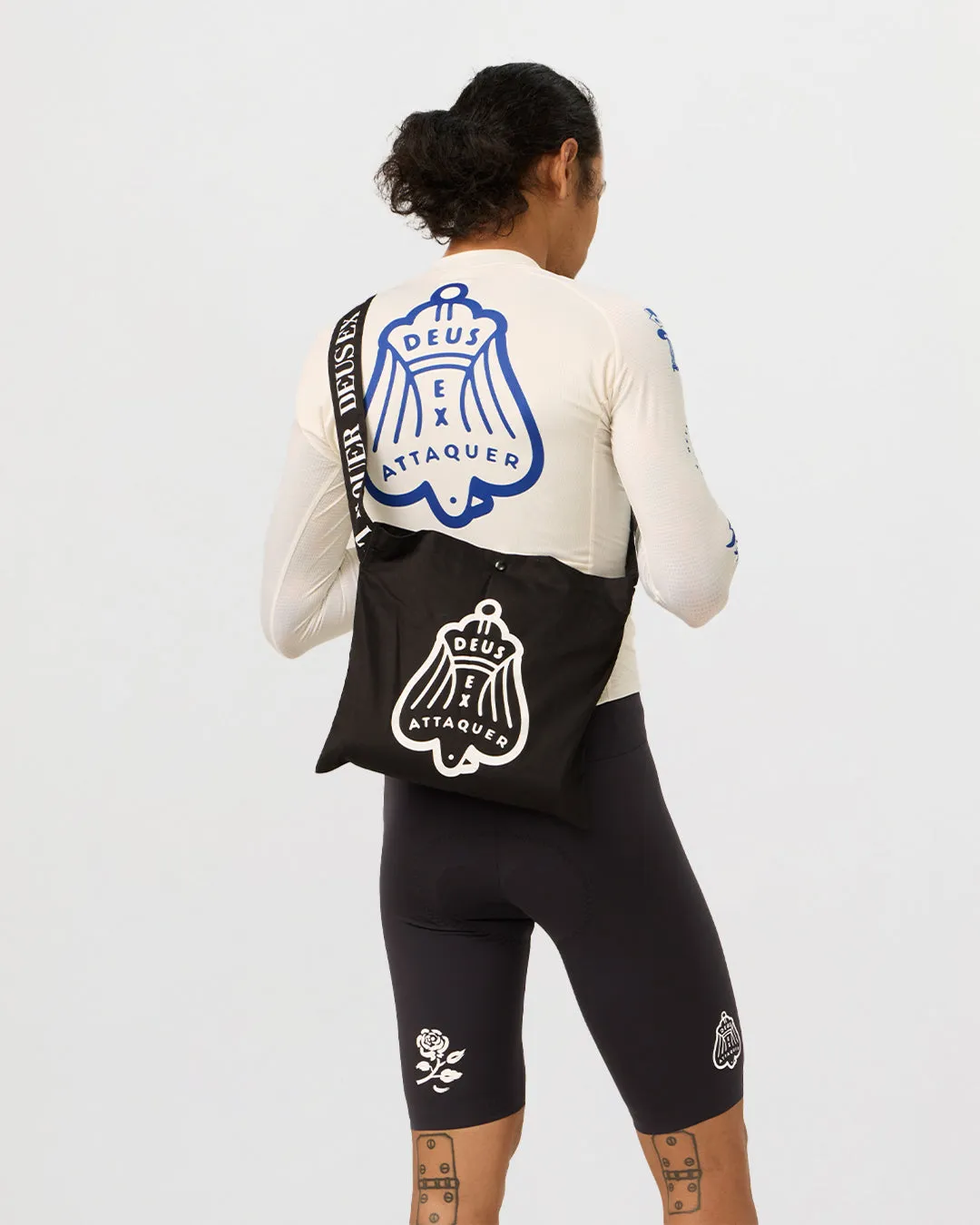 Deus Ex Attaquer Knocker Musette - Black sold by Deus Ex Machina