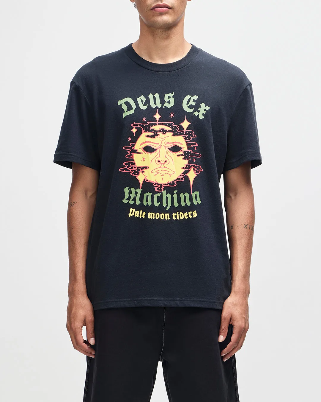 Solaris Tee - Black sold by Deus Ex Machina