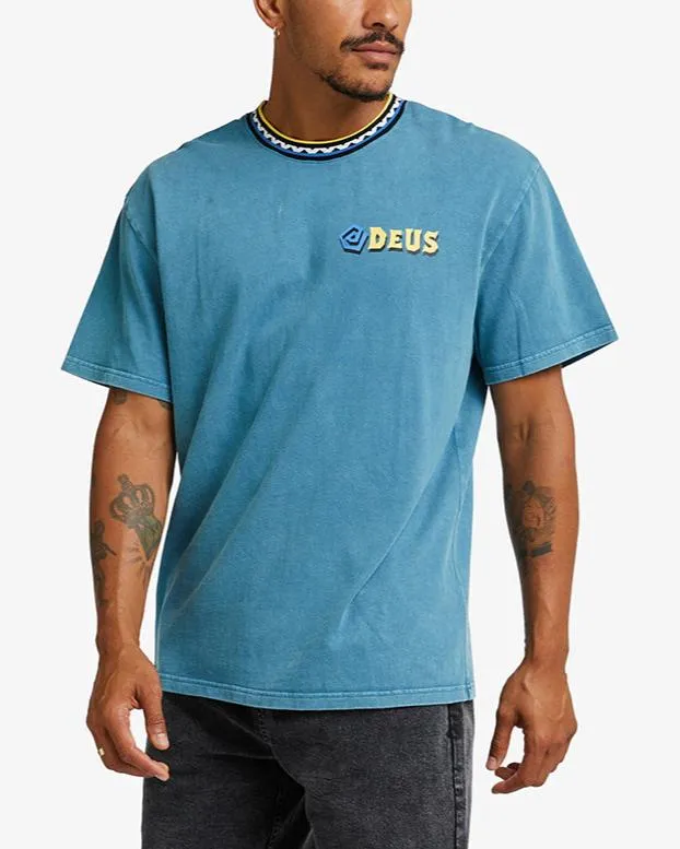 Splits Tee - Ocean sold by Deus Ex Machina