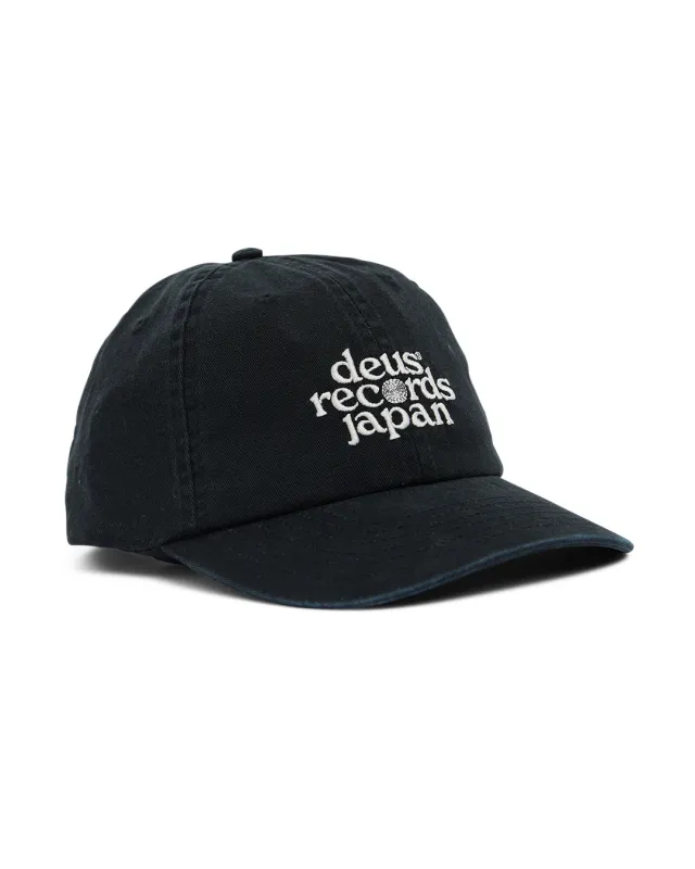Strata Dad Cap - Black sold by Deus Ex Machina
