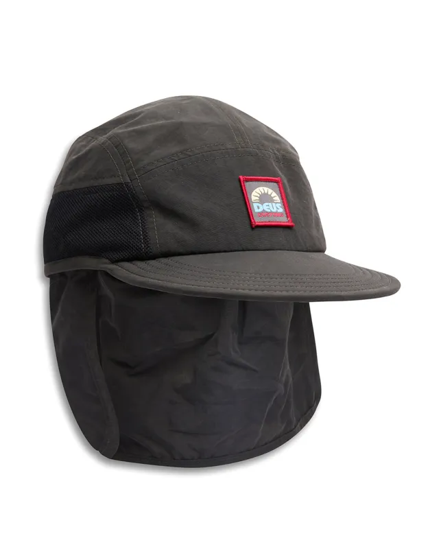 Melody Surf Cap - Anthracite made by Deus Ex Machina