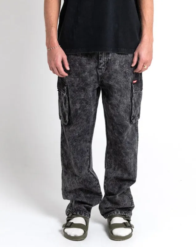 Burly Cargo Pant - Mid Black made by Deus Ex Machina