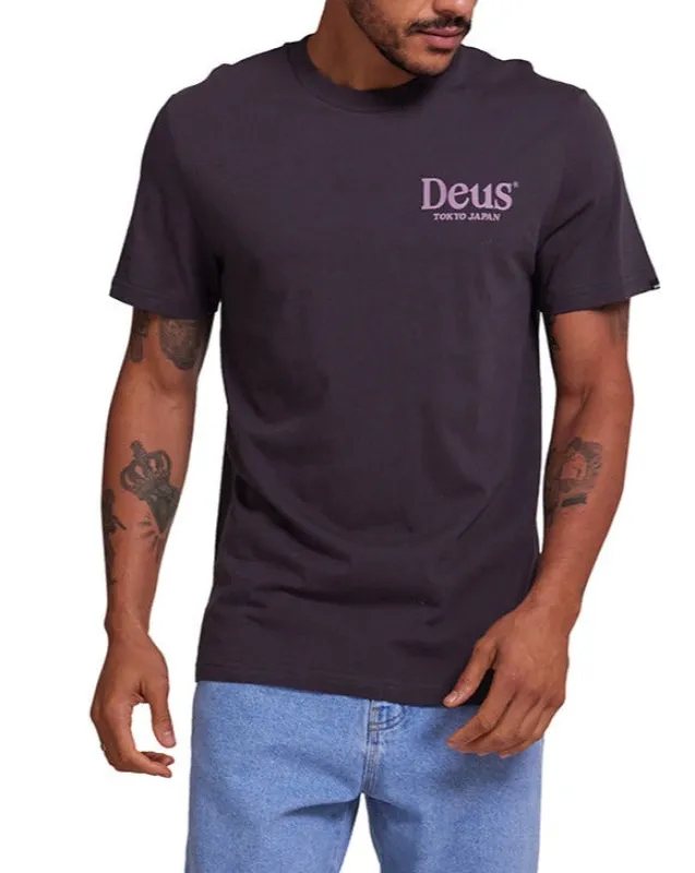 Metro Tee - Anthracite sold by Deus Ex Machina