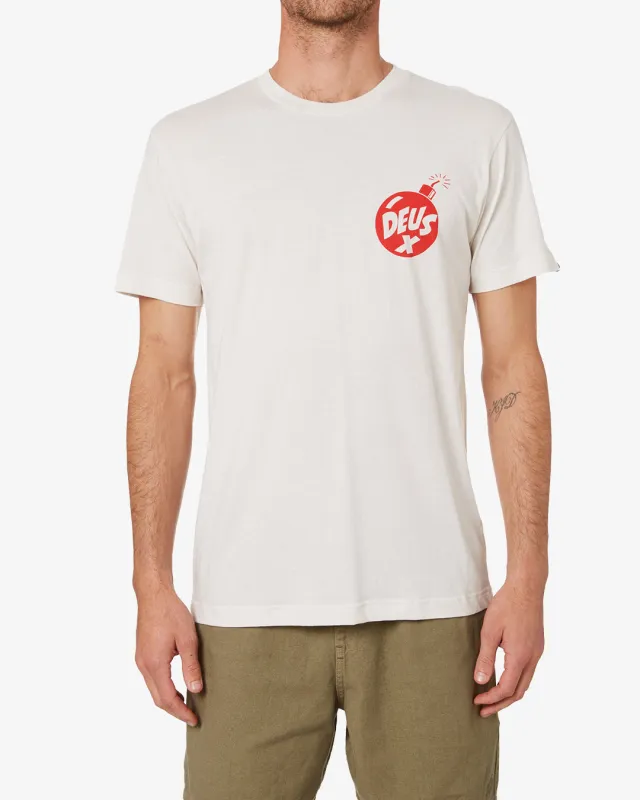 Irreverence Tee - Vintage White made by Deus Ex Machina