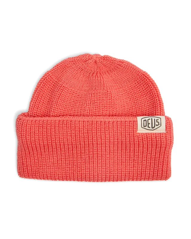 Titan Beanie - Red Rose made by Deus Ex Machina
