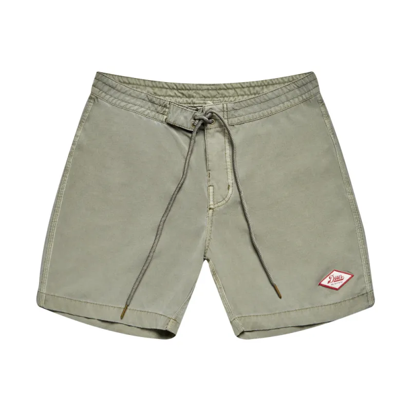 Tugu Garment Dye - Tea made by Deus Ex Machina