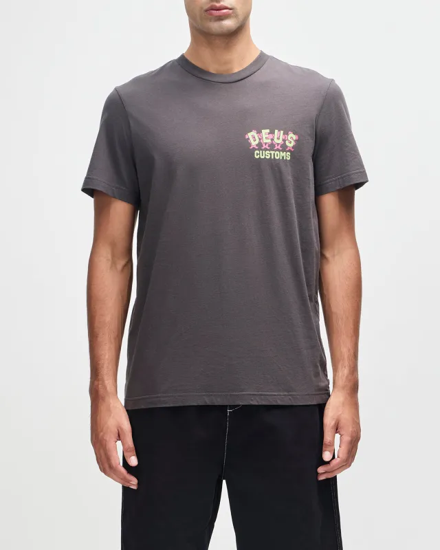 Fancy Pansy Tee - Anthracite made by Deus Ex Machina