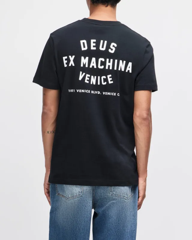 Venice Skull Tee - Black made by Deus Ex Machina