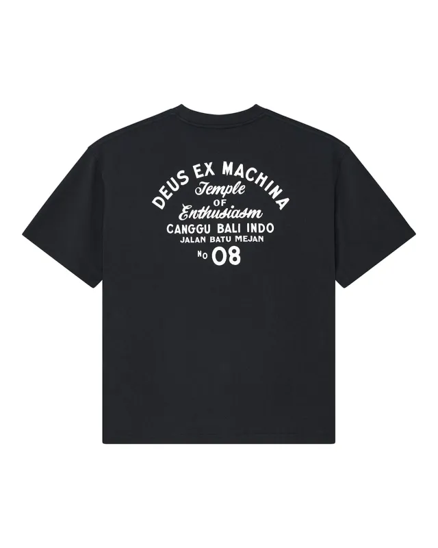 Canggu Sign Tee - Black made by Deus Ex Machina