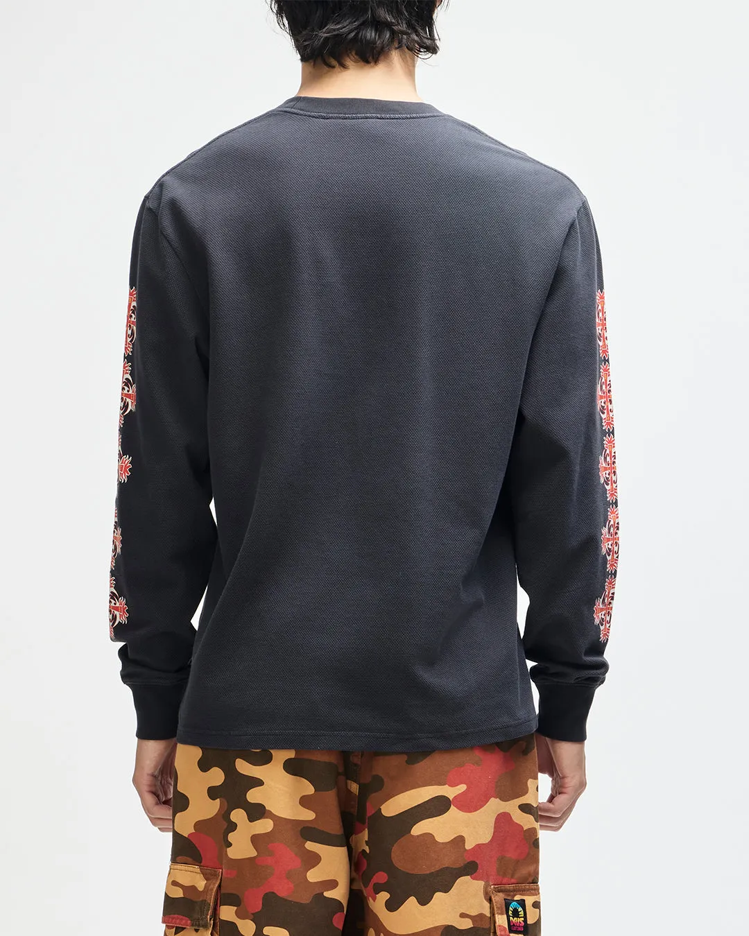 Swivel Ls Tee - Anthracite Grey sold by Deus Ex Machina product image thumbnail 2