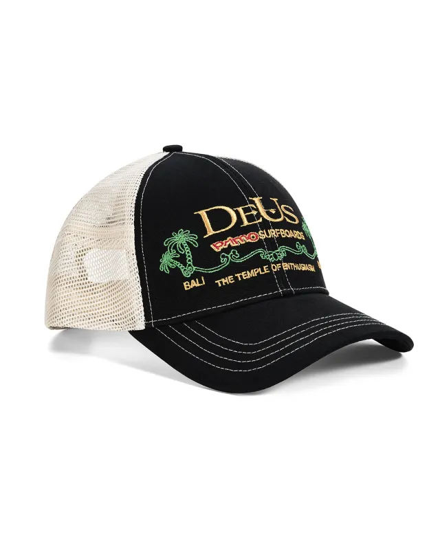 Sanchez Trucker - Black made by Deus Ex Machina