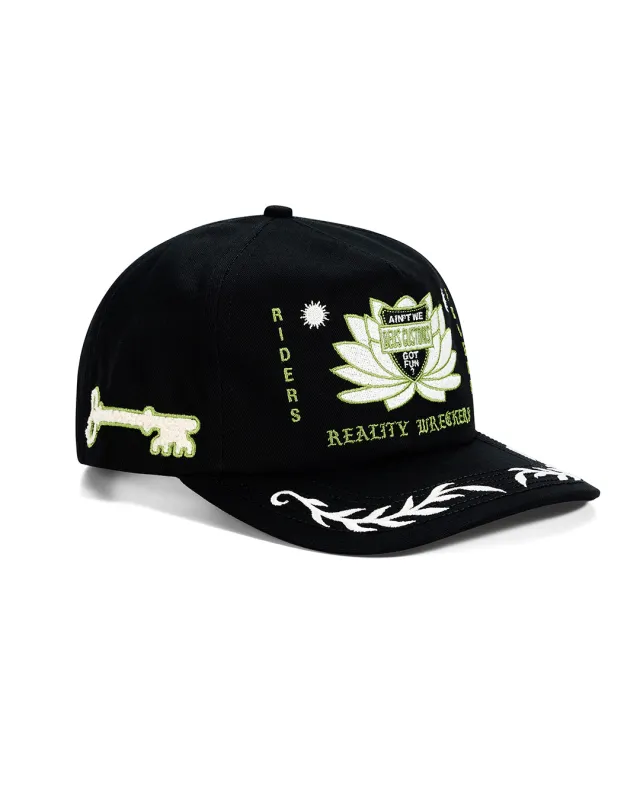Sacred Crest Cap - Black made by Deus Ex Machina