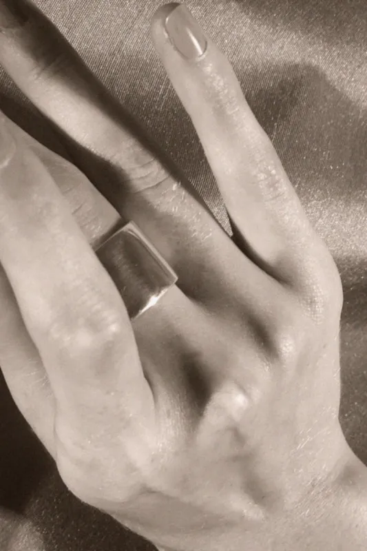 Daria Ring - By AGMES sold by St. Agni