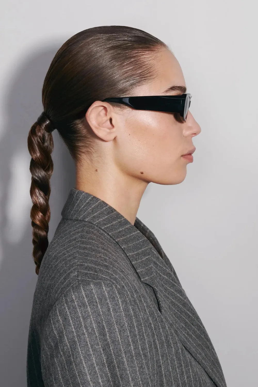 10.2 Black - By CHIMI sold by St. Agni product image thumbnail 4