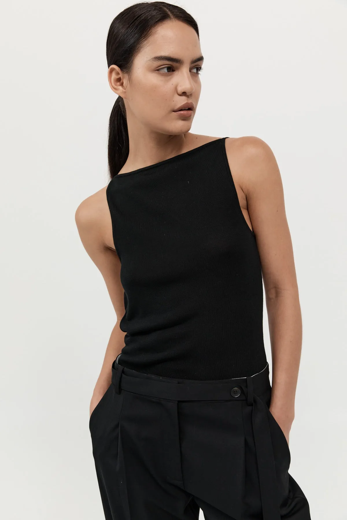 売れ筋商品|||ゲス ニット&セーター アウター レディース Women's Ava Embellished Open-Stitch Tank Top Jet Black Multi Ava Open-Stitch Tank | GUESS