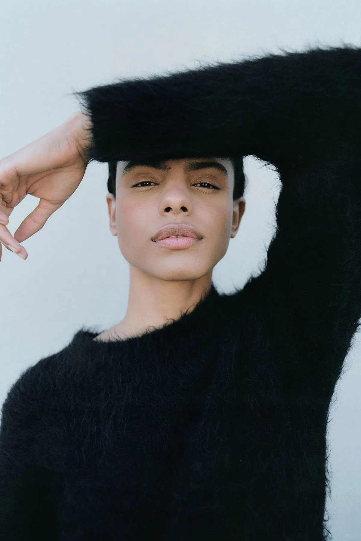 Alpaca Sweater - Black sold by St. Agni product image thumbnail 4