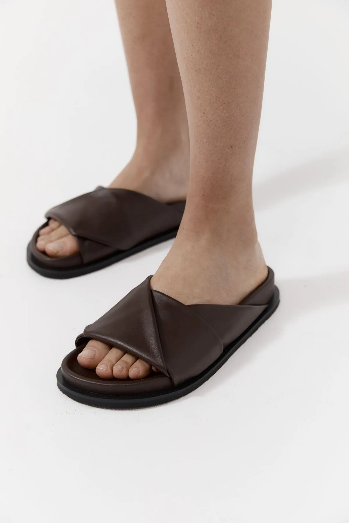 Fold Detail Slide - Chocolate sold by St. Agni product image thumbnail 2