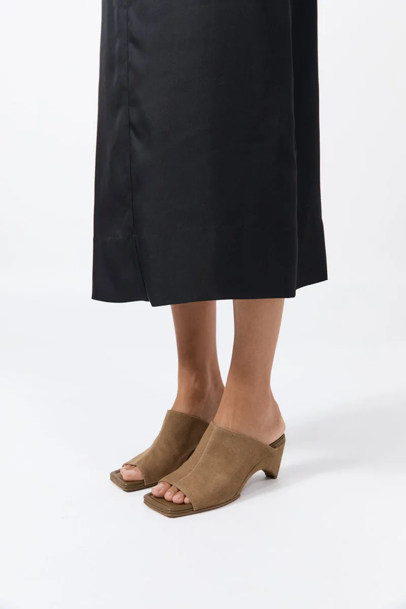 Suede Arc Wedge - Oak sold by St. Agni product image thumbnail 4