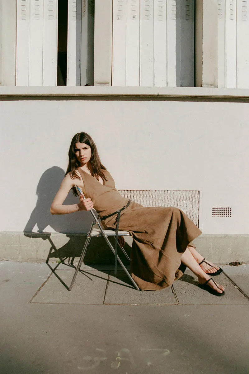 T Slide - Black sold by St. Agni product image thumbnail 5