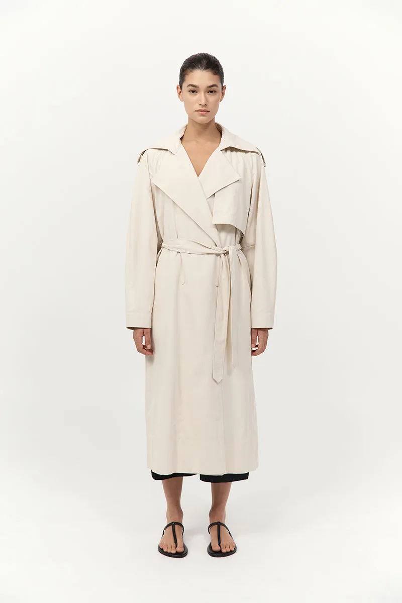 Relaxed Trench - Putty sold by St. Agni