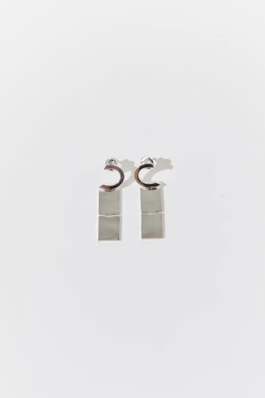 CURVA Motion Earring - by Belén Kröl made by St. Agni