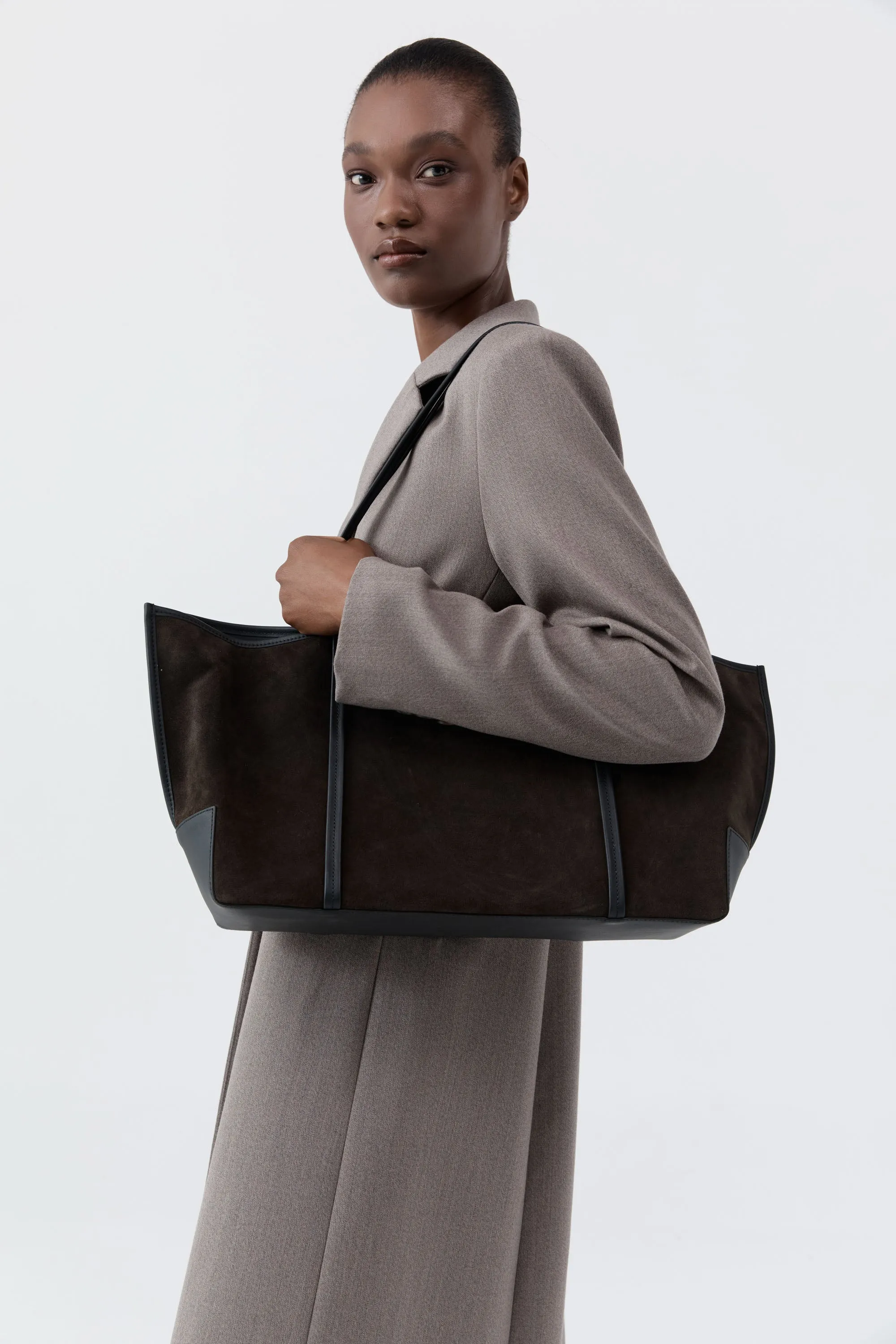 Bateau Tote - Coffee sold by St. Agni product image thumbnail 2