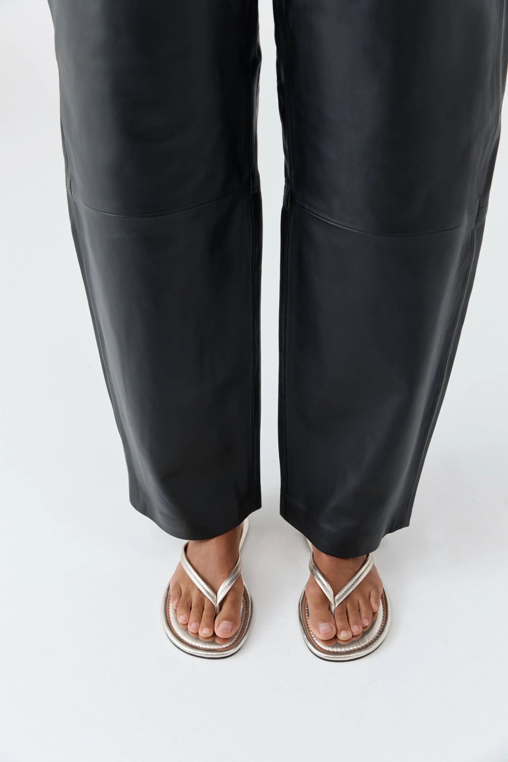 Thong Detail Slide - Soft Gold sold by St. Agni product image thumbnail 3