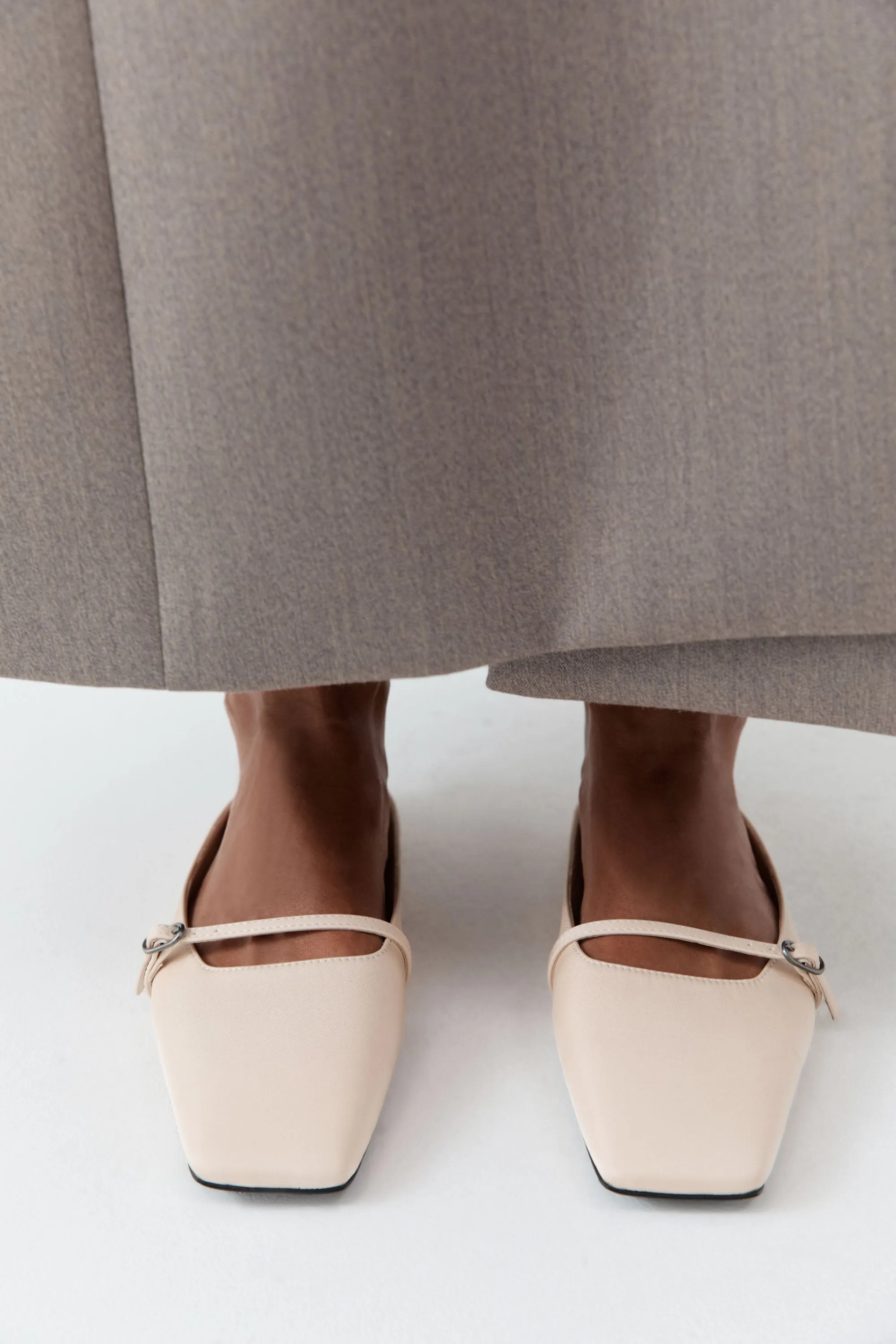 Plié Flat - Pink Salt sold by St. Agni product image thumbnail 3