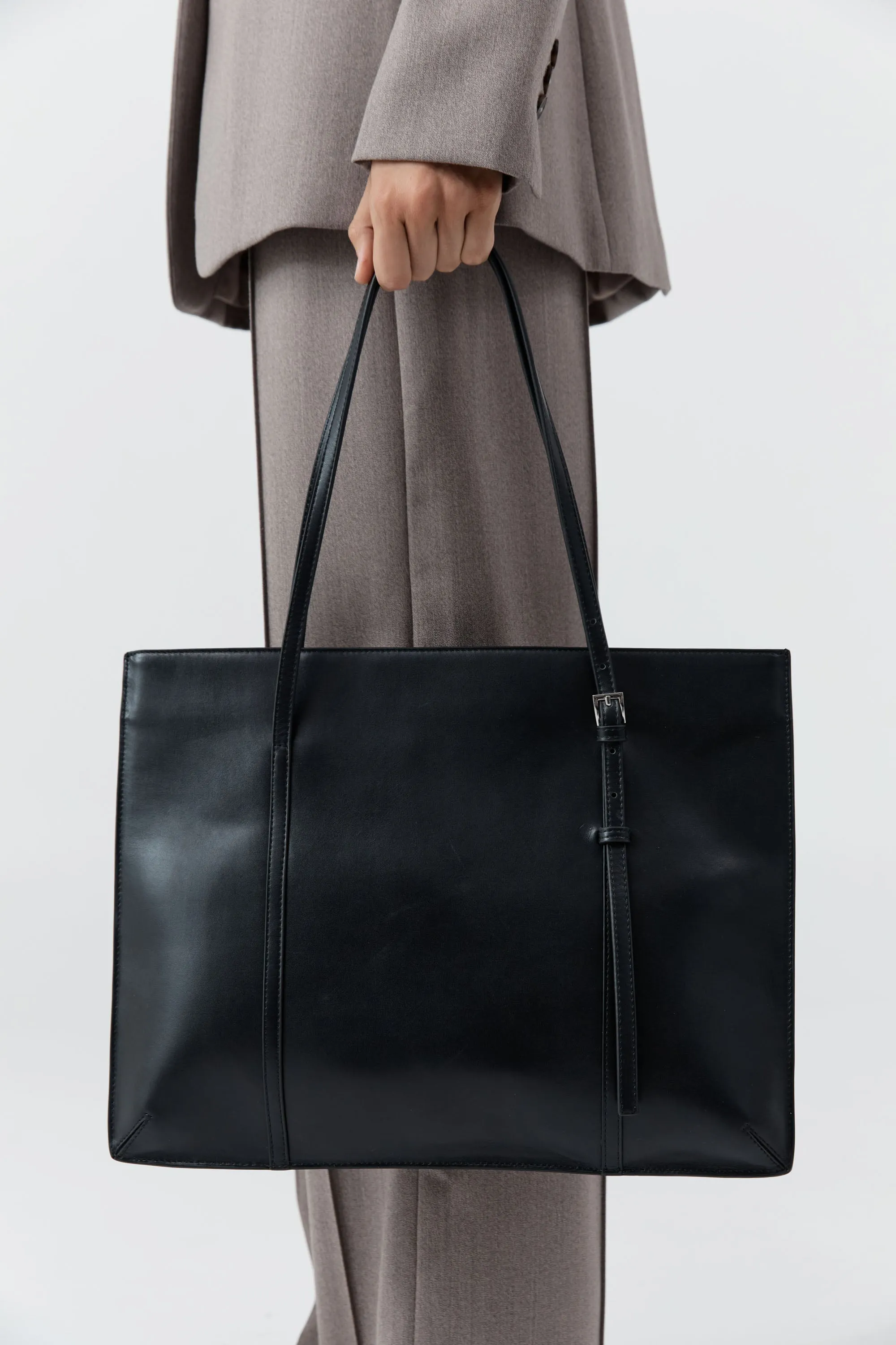 90s Messenger Tote - Black sold by St. Agni product image thumbnail 5