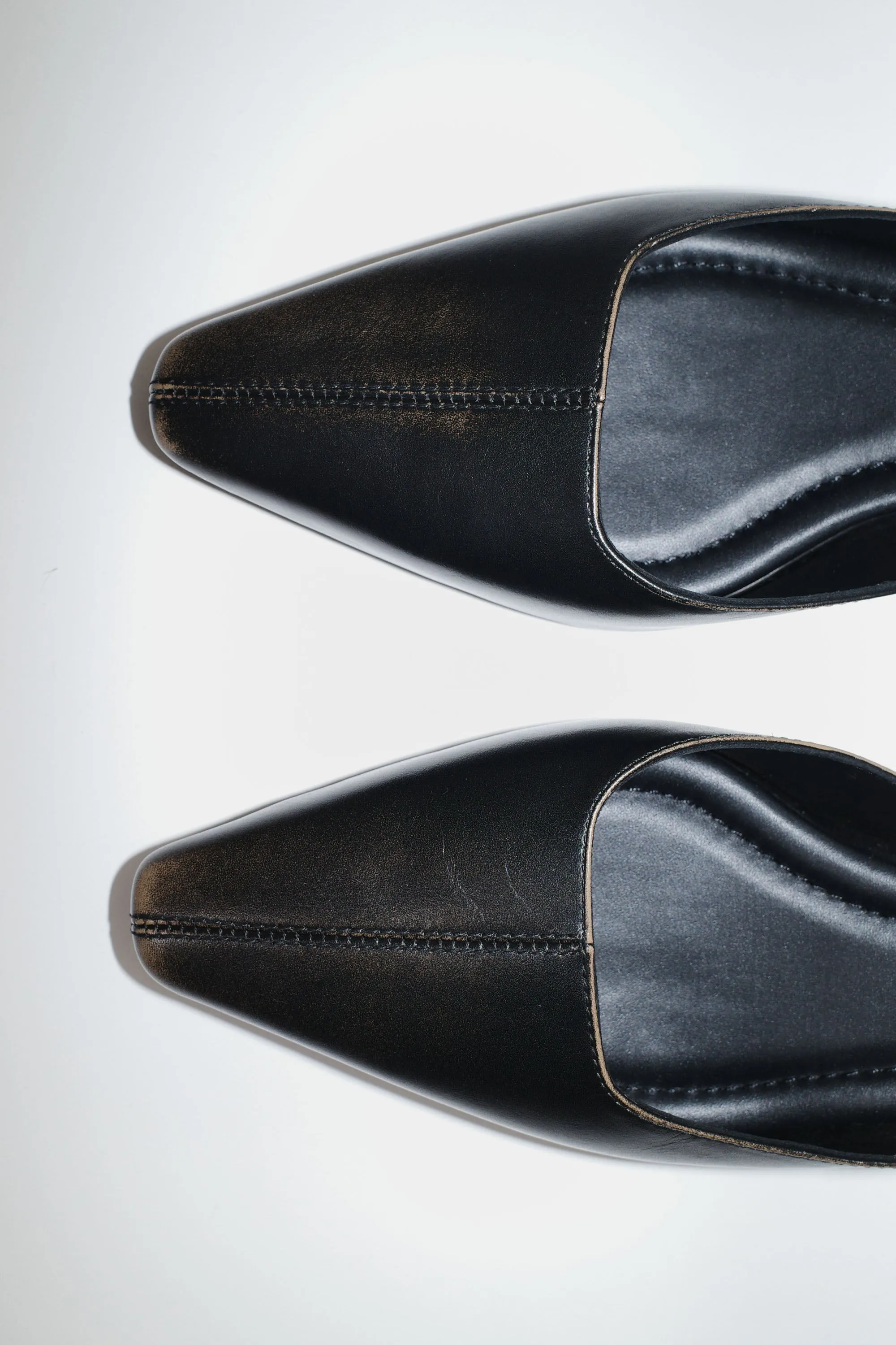 Brushed Miro Heel - Black sold by St. Agni product image thumbnail 4