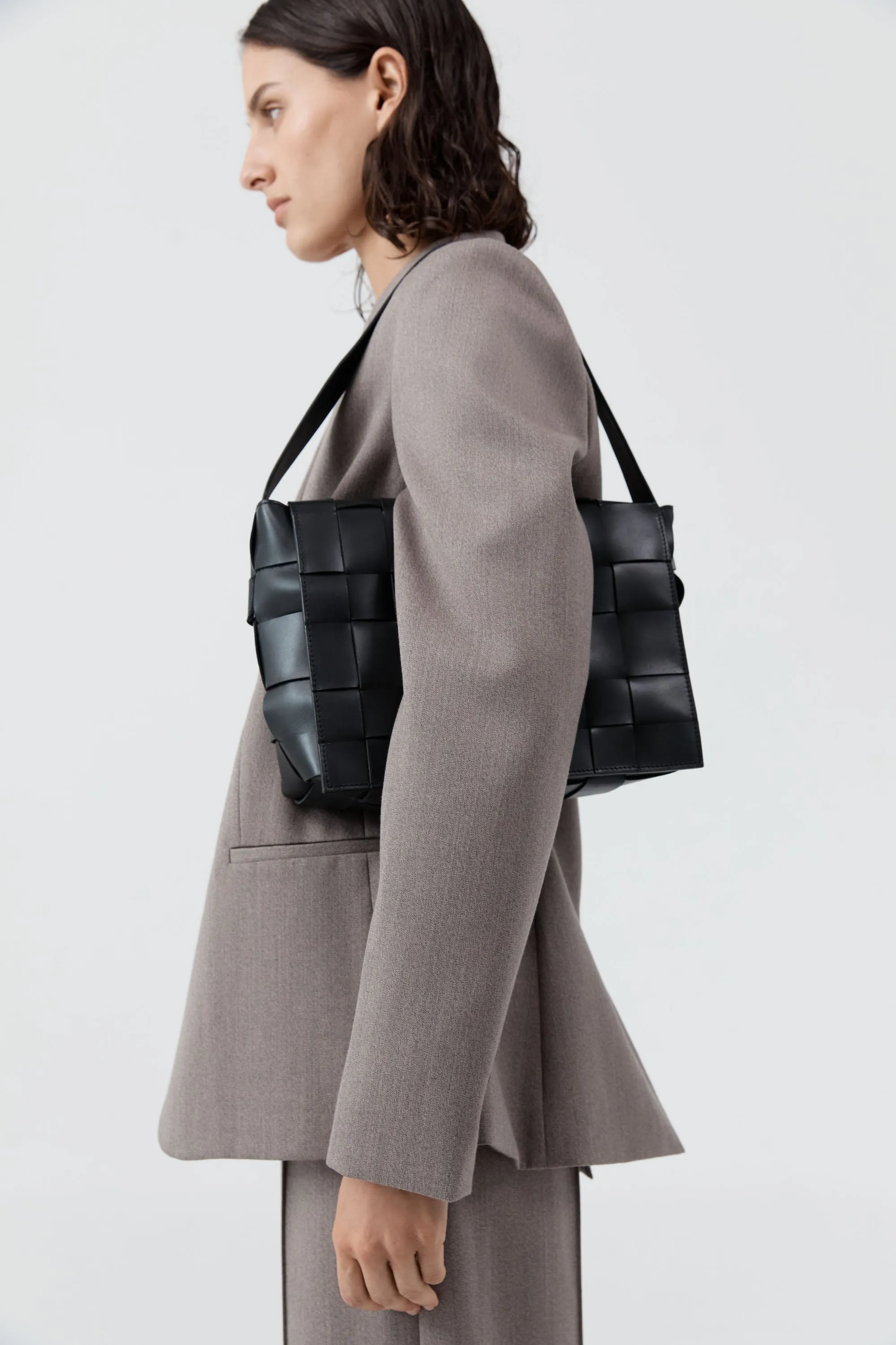 Woven Envelope Mini Tote - Black sold by St. Agni product image thumbnail 3