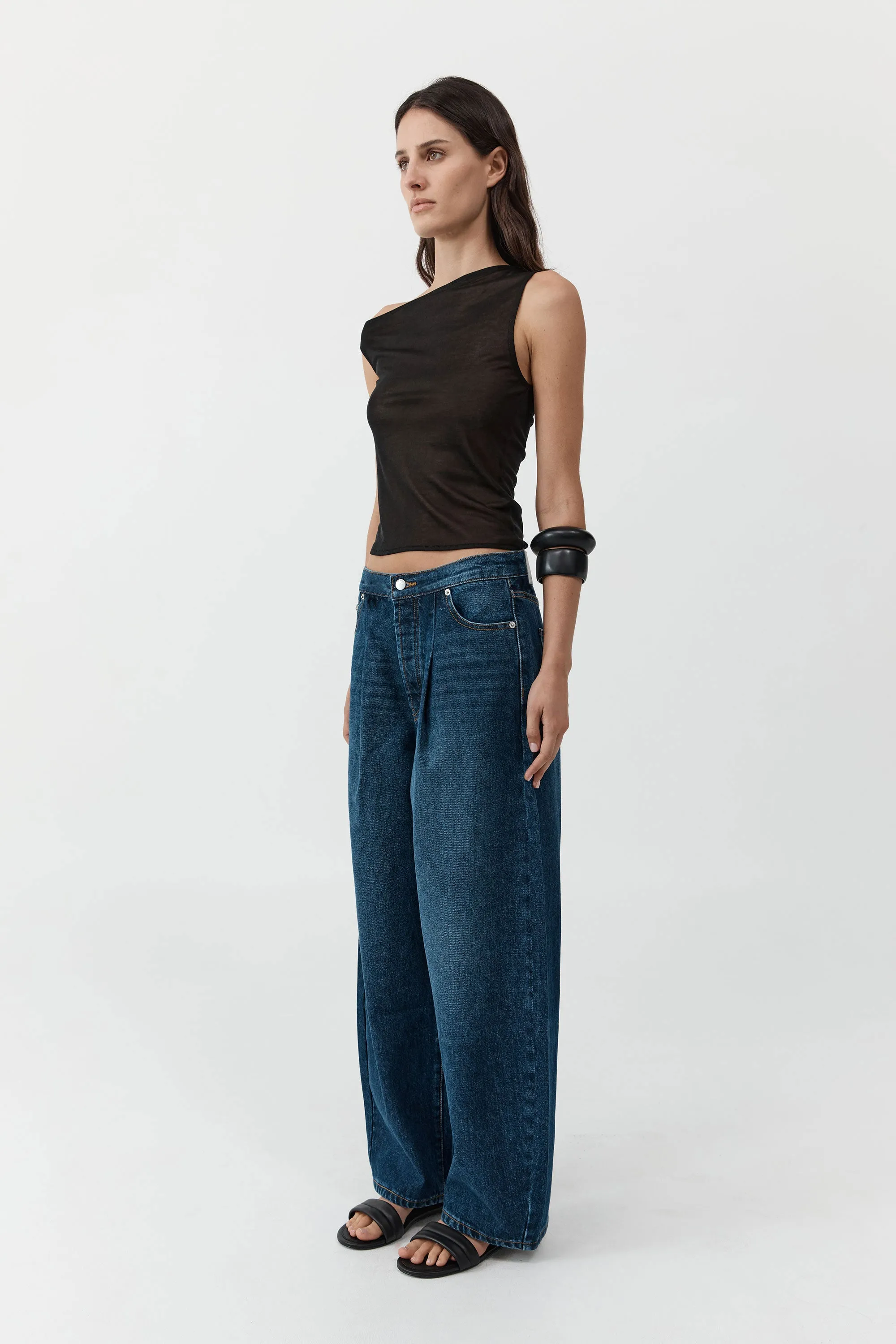 Mid Rise Pleat Barrel Jeans - Dark Indigo sold by St. Agni product image thumbnail 3