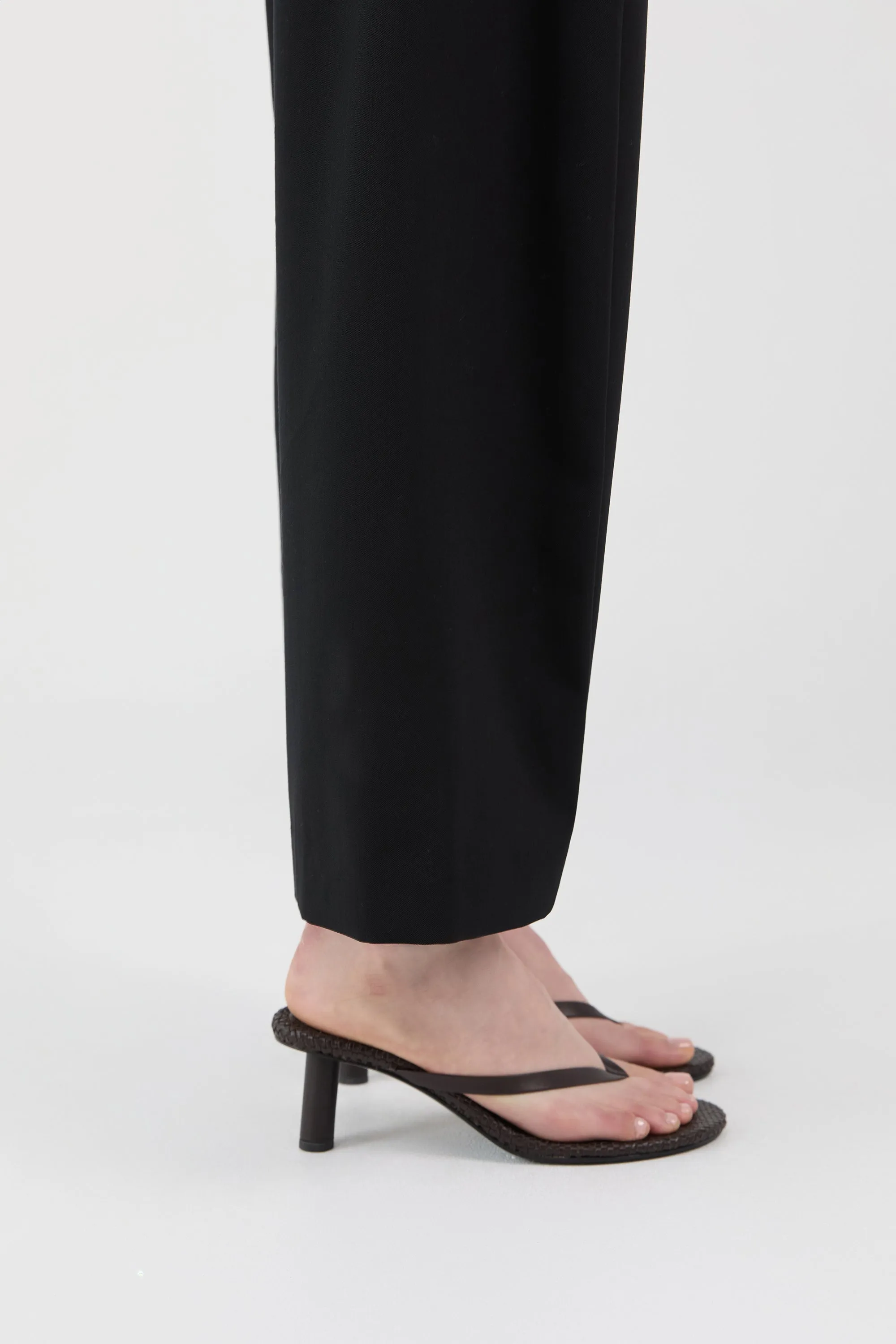 Woven Thong Heel - Coffee sold by St. Agni product image thumbnail 5