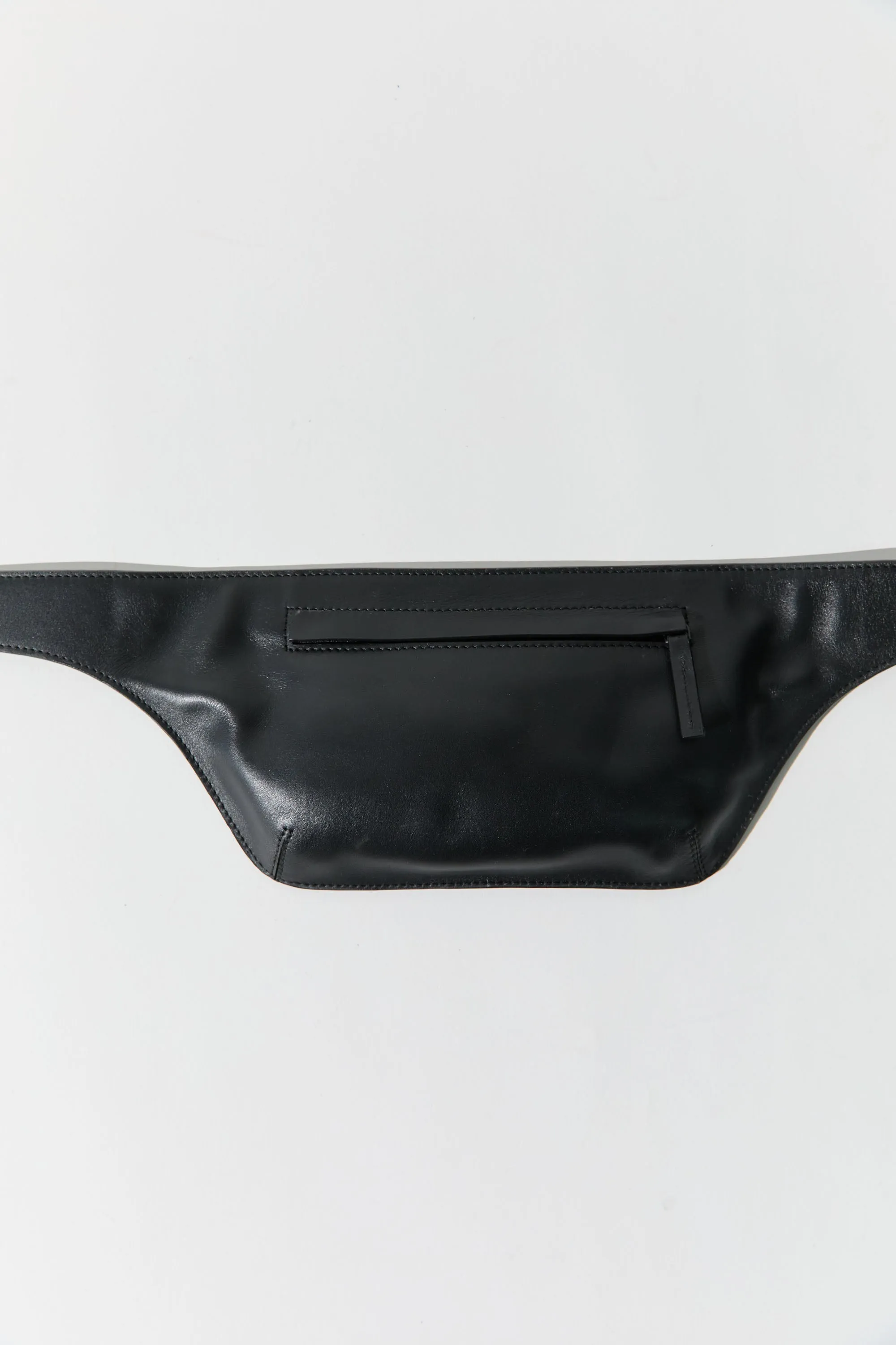 Arc Belt Bag - Black sold by St. Agni product image thumbnail 3
