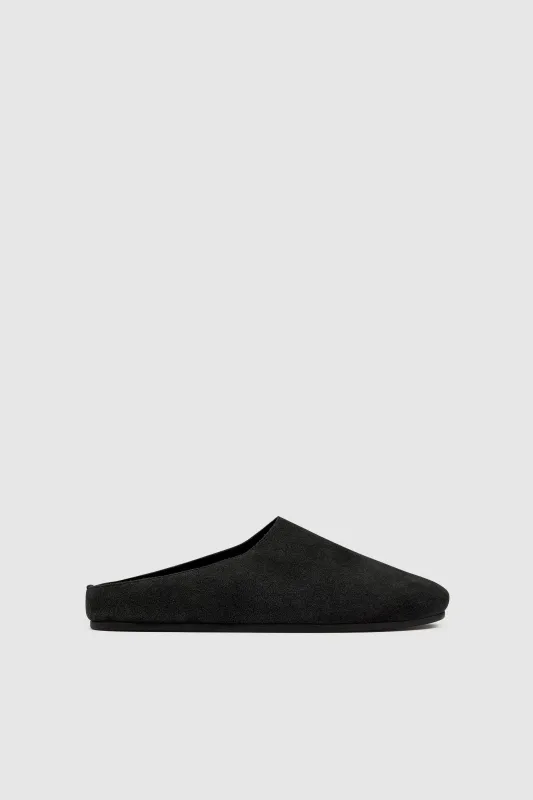 Suede Mule - Black made by St. Agni