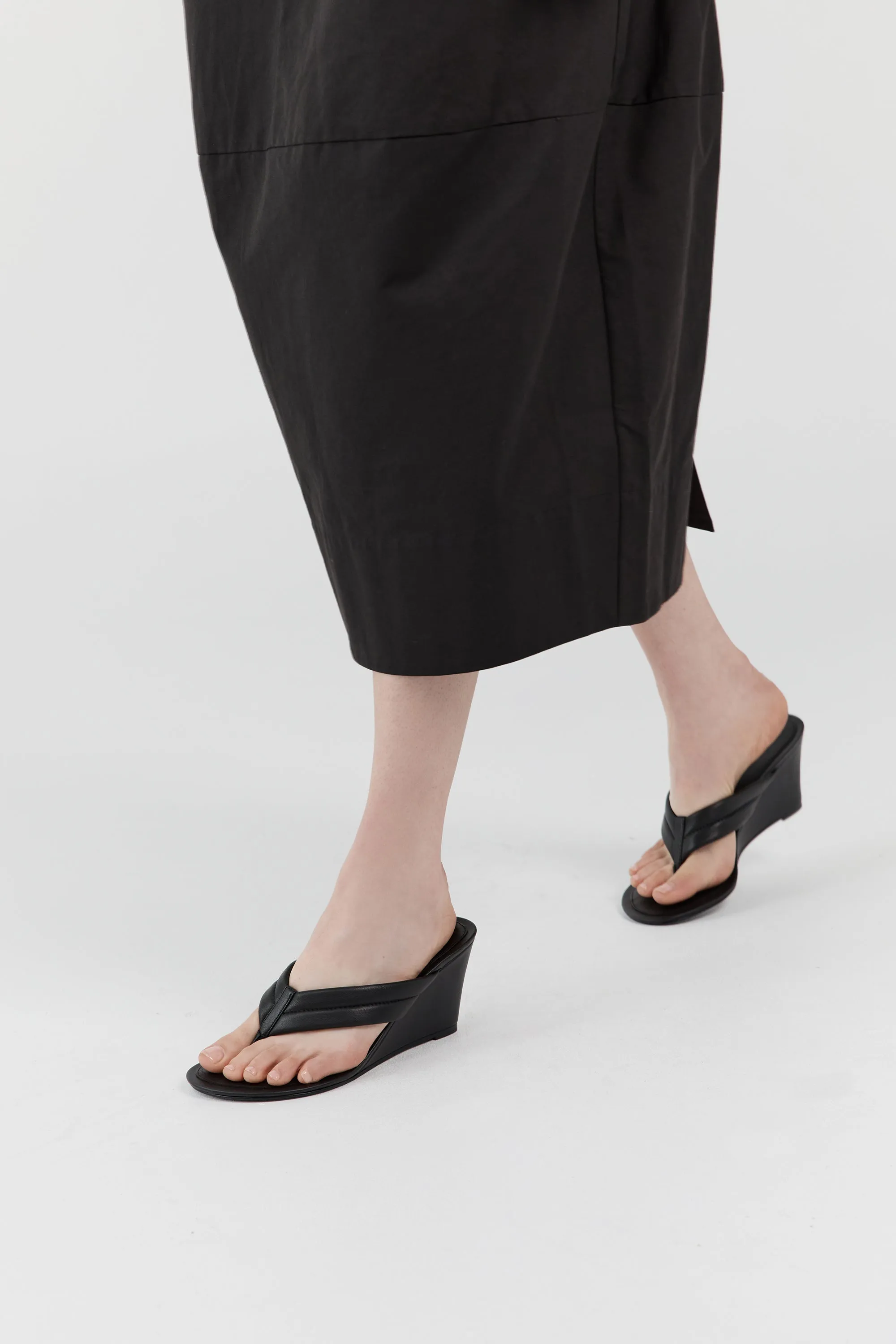Stitch Detail Thong Wedge - Black sold by St. Agni product image thumbnail 2