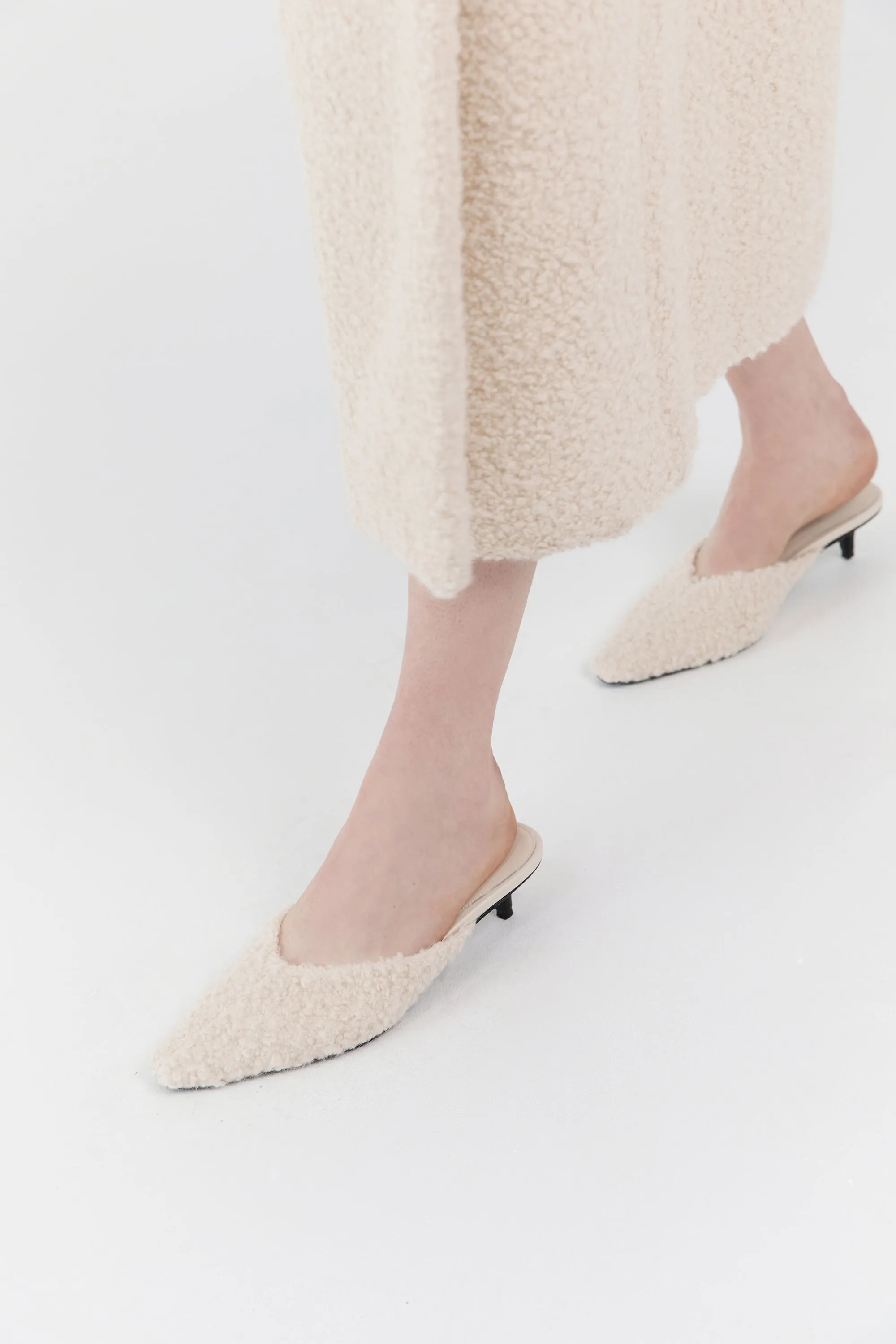 Teddy Heel - Ecru sold by St. Agni product image thumbnail 2
