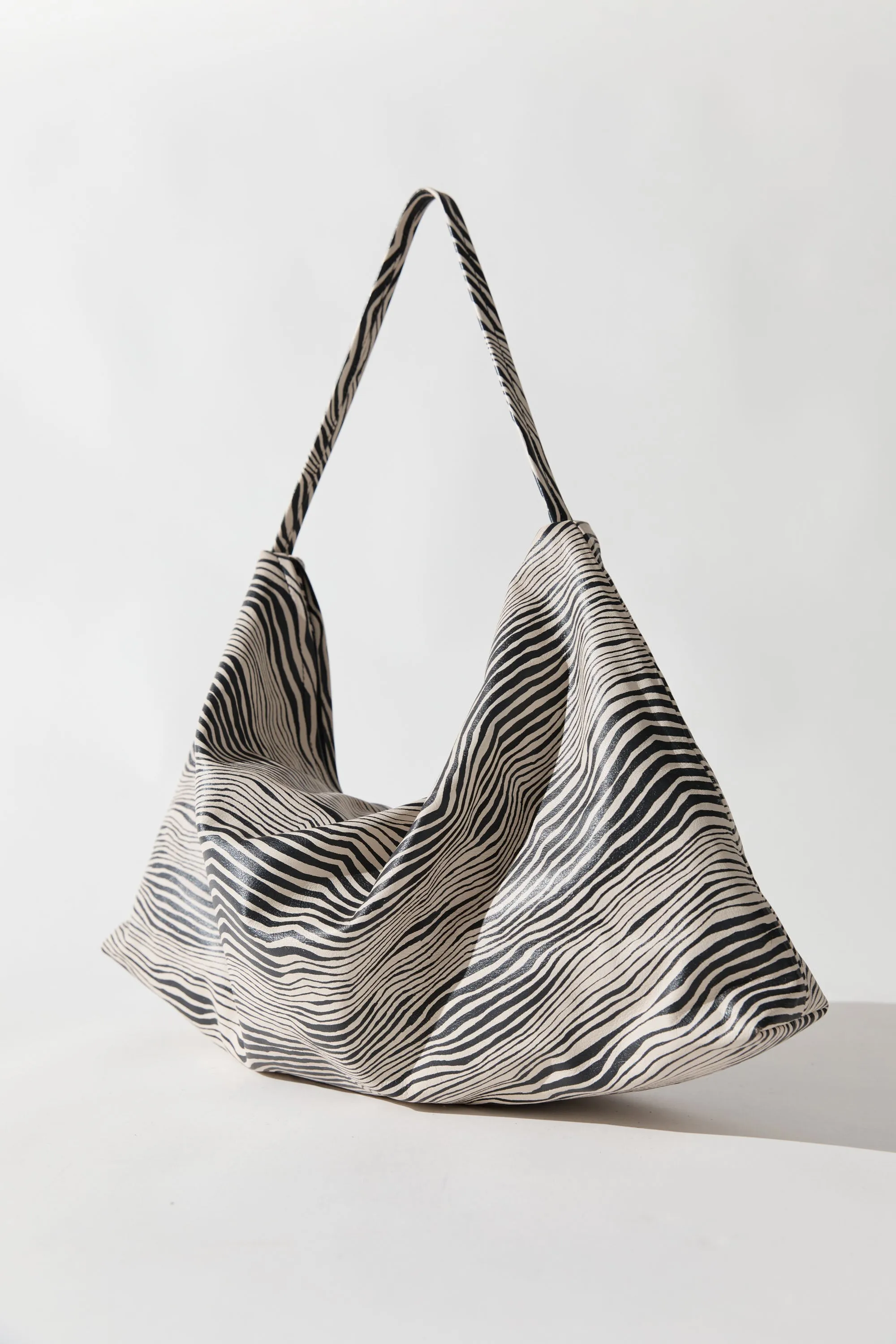 PRE-ORDER: Savannah Hobo Bag - Savannah sold by St. Agni product image thumbnail 5