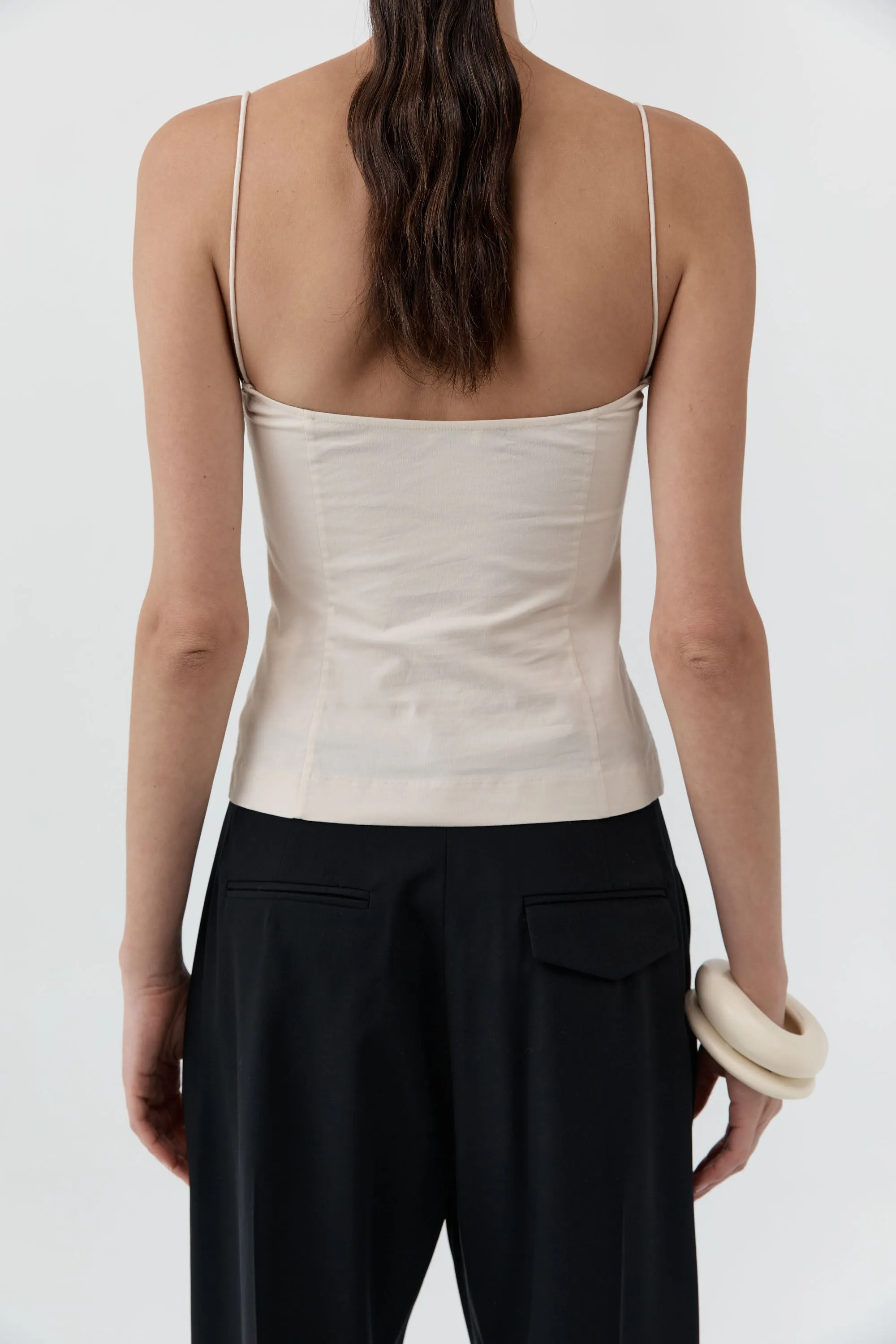 Studio Cami - Porcelain sold by St. Agni product image thumbnail 4