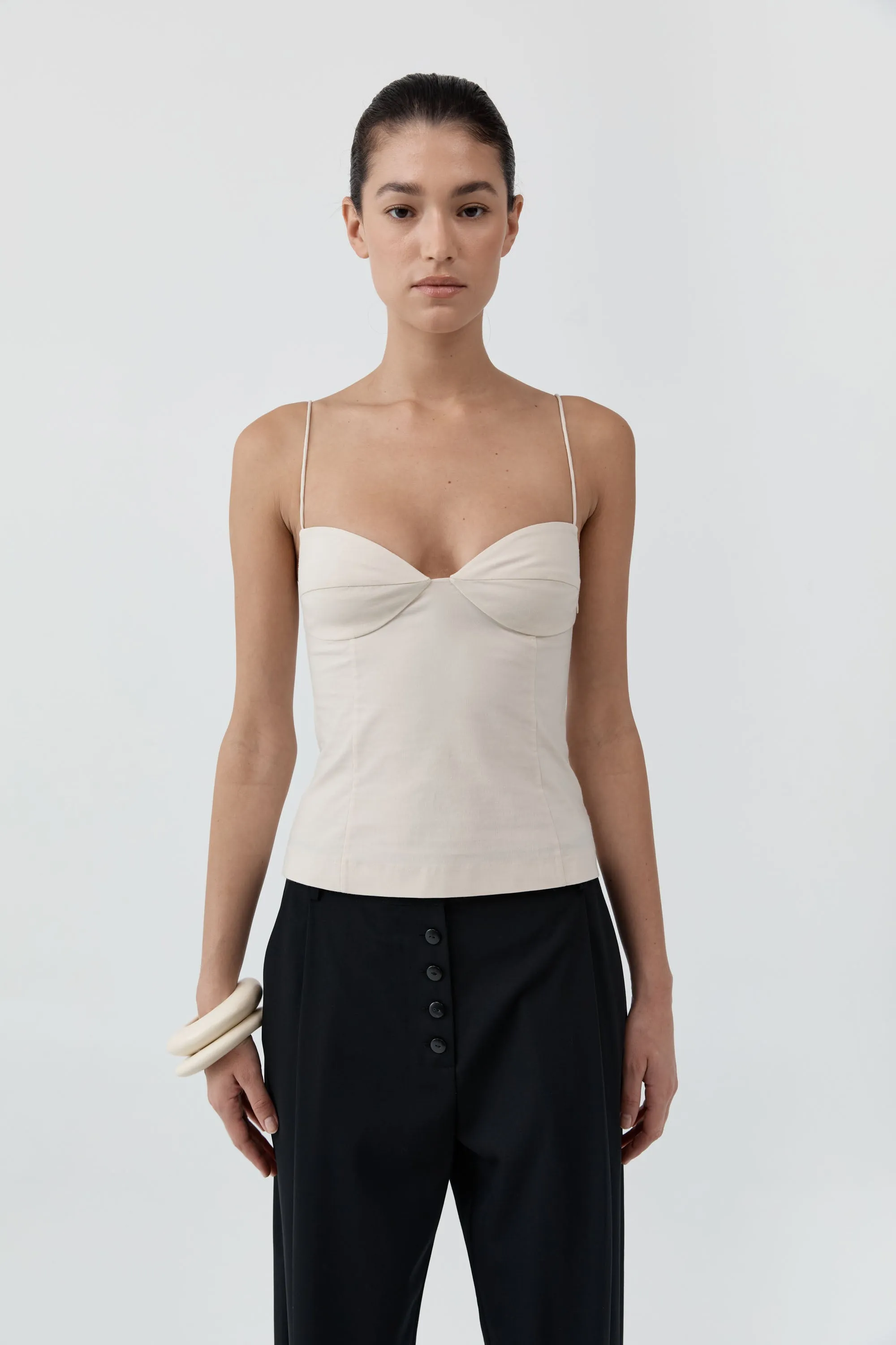 Studio Cami - Porcelain sold by St. Agni