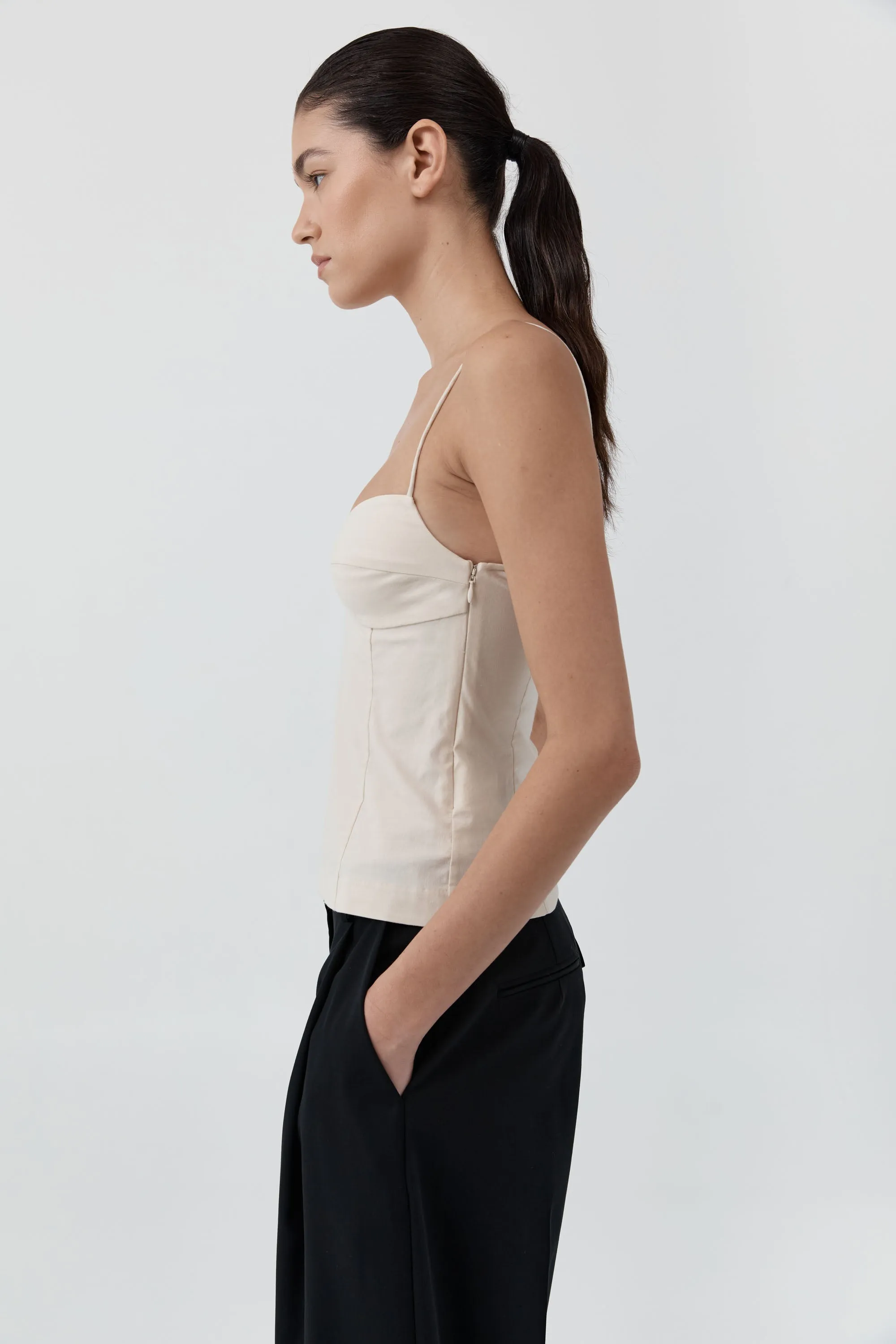 Studio Cami - Porcelain sold by St. Agni product image thumbnail 3