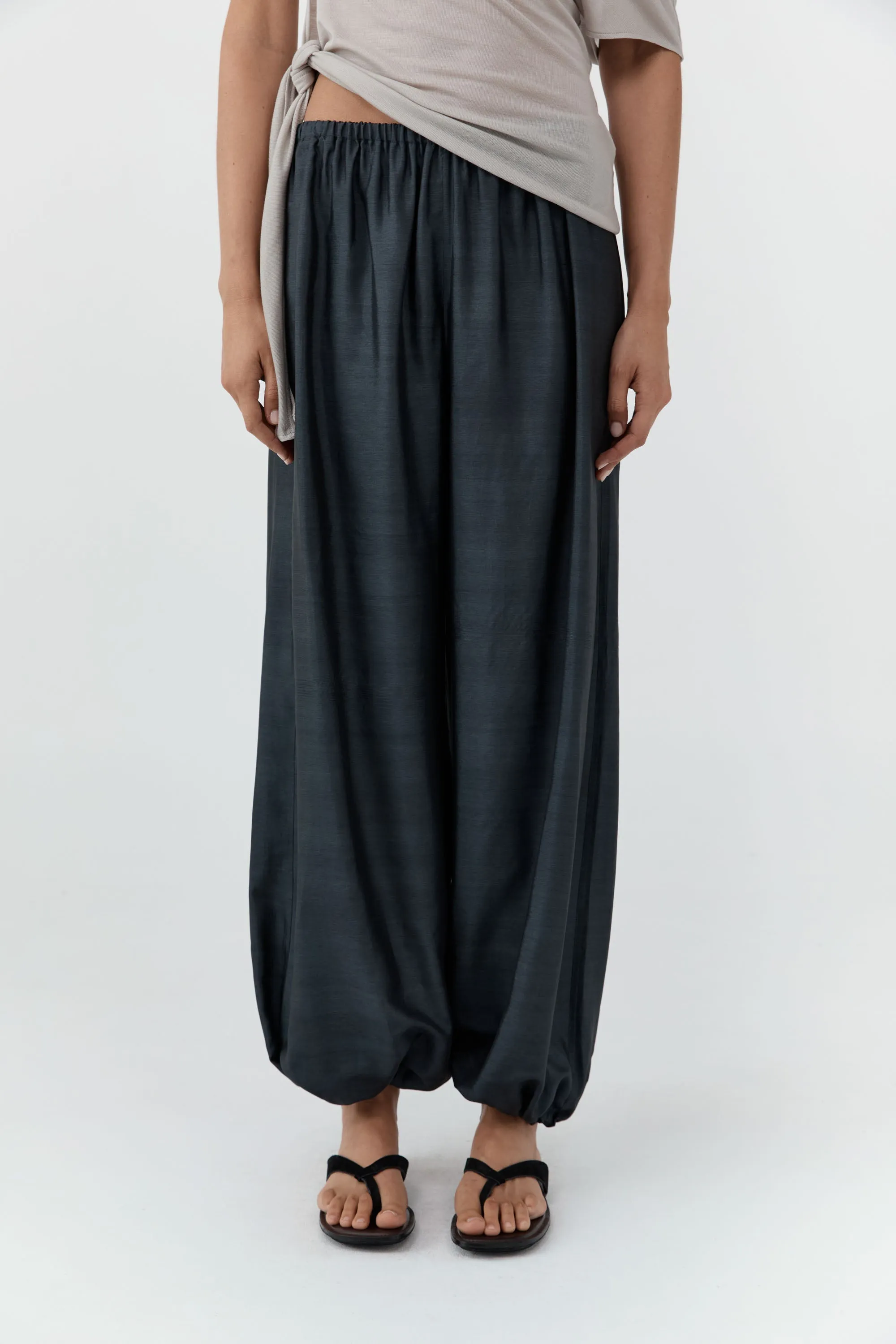 Silk Adjustable Balloon Pants - Washed Black sold by St. Agni product image thumbnail 2
