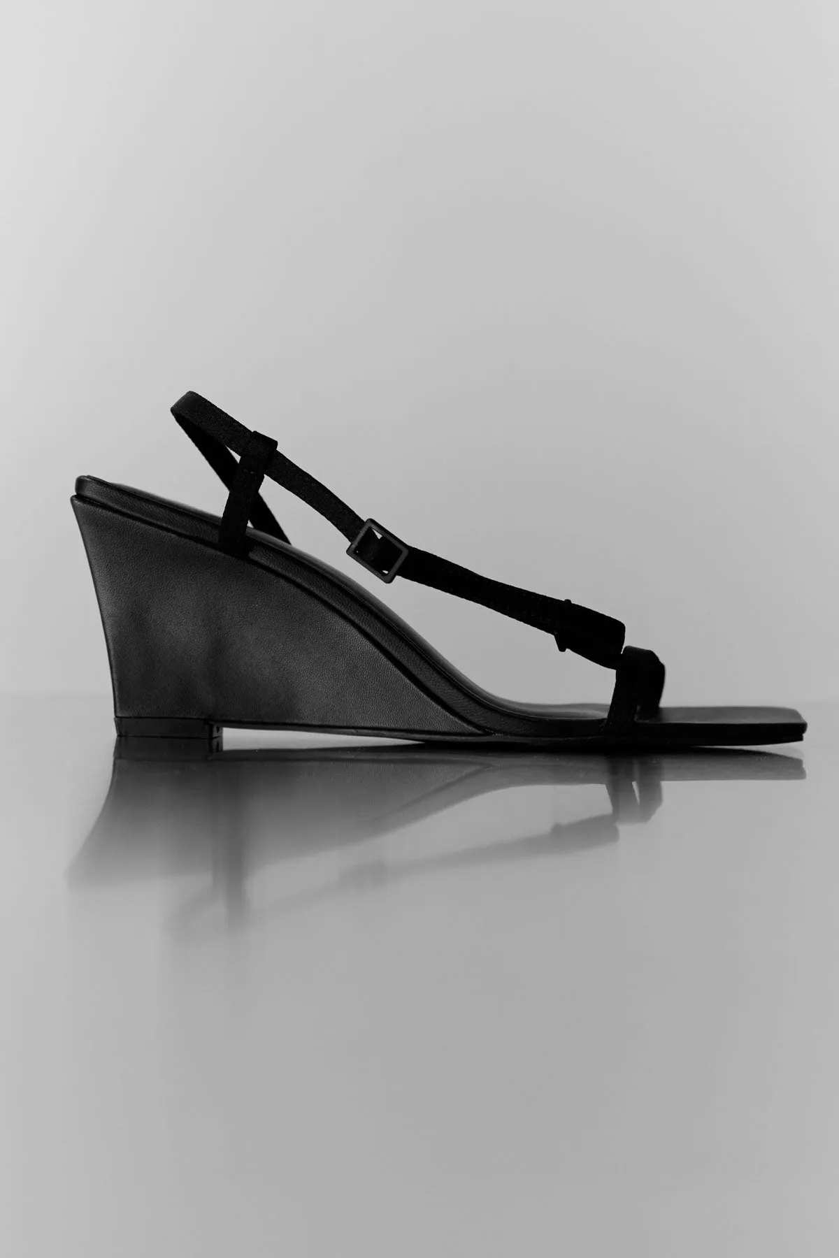 Brassiere Wedge - Black sold by St. Agni product image thumbnail 2