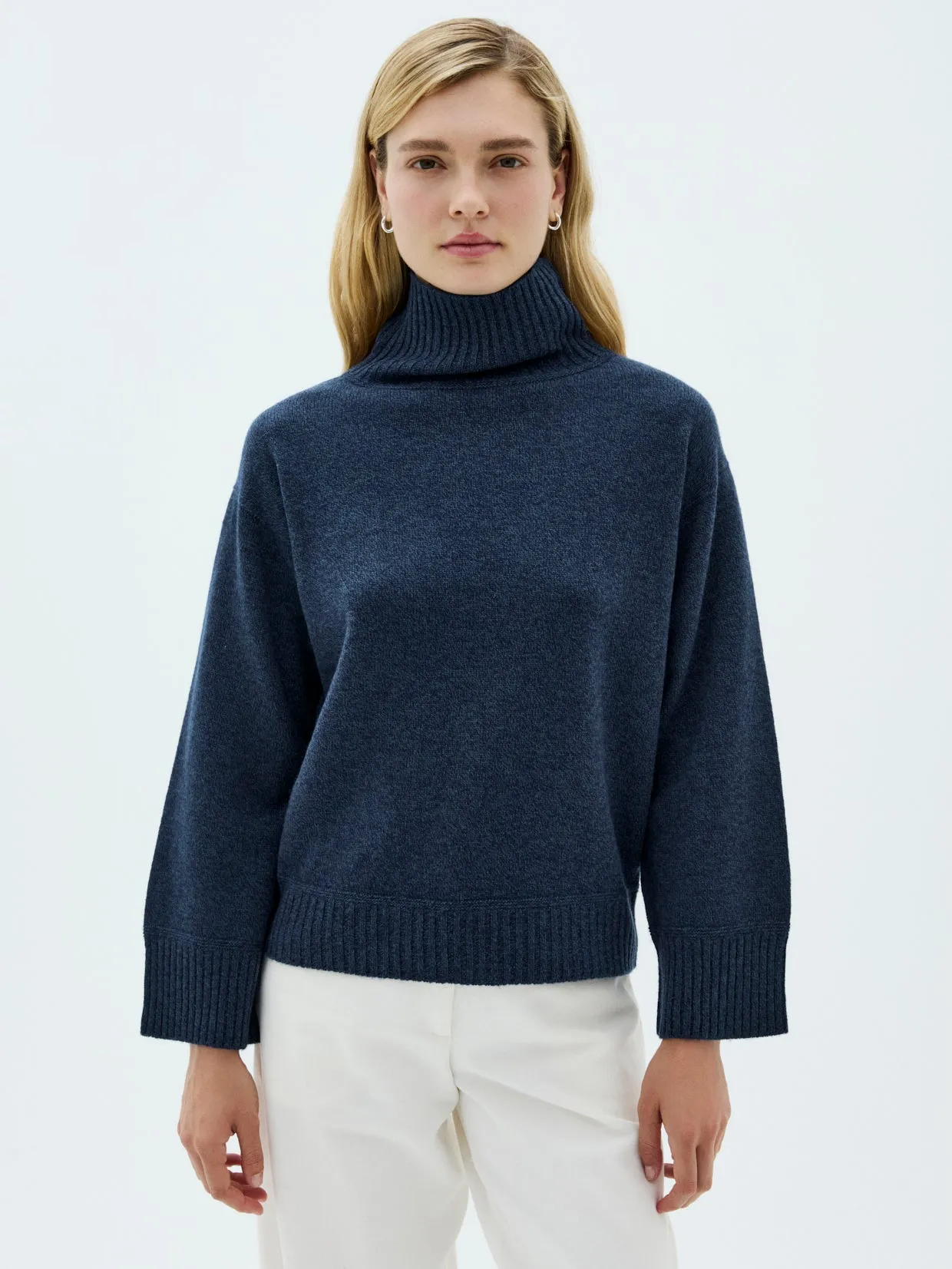 Hendaye sold by Hawico