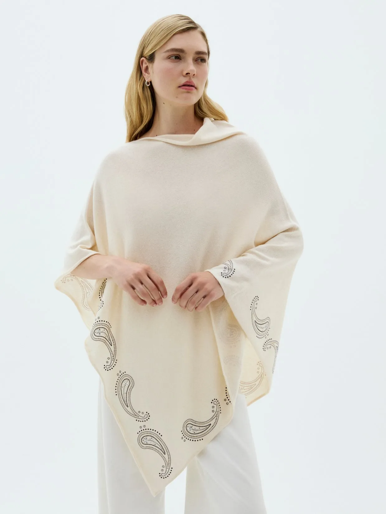 Cardwell Paisley sold by Hawico product image thumbnail 5