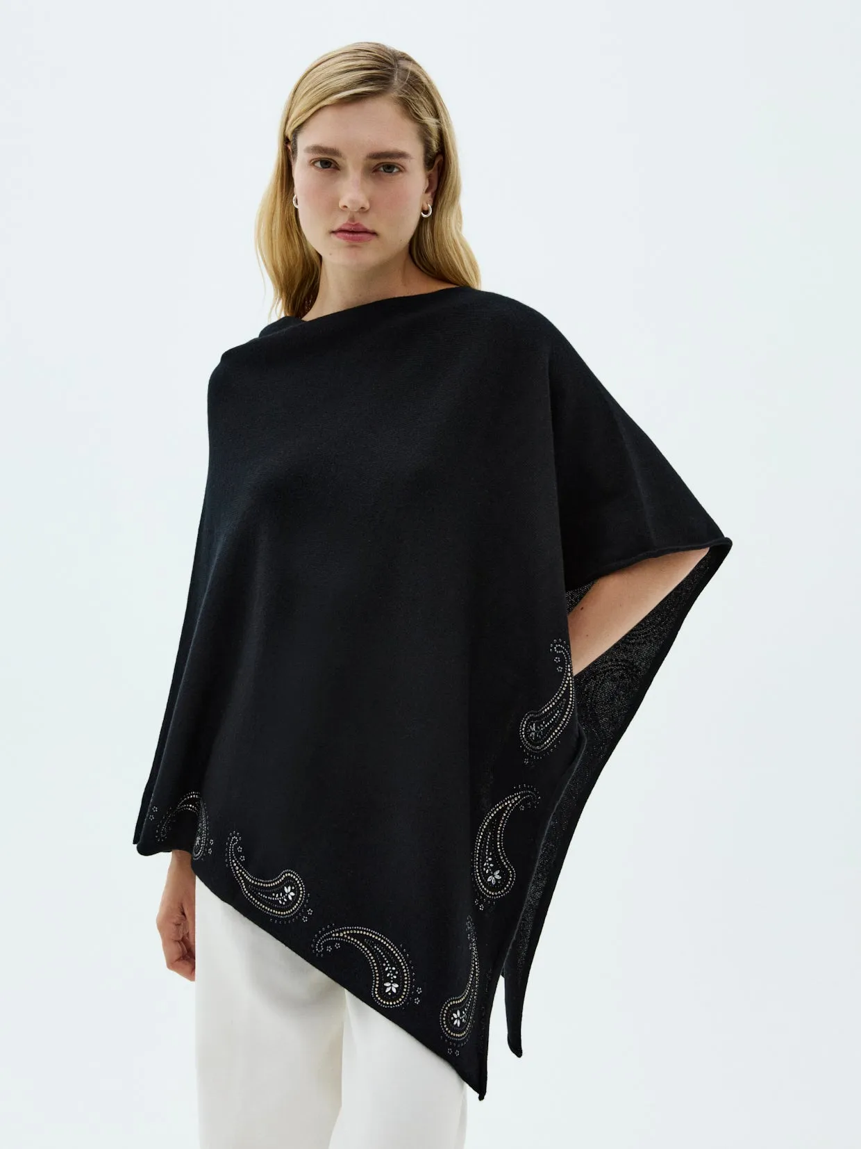 Cardwell Paisley sold by Hawico product image thumbnail 2